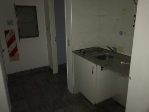 Imagen 17 de 30 de Centro - Importantes Oficinas En Alquiler De Piso Completo