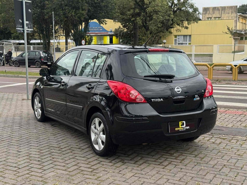 Nissan Tiida 1.8 SL 16V FLEX 4P MANUAL