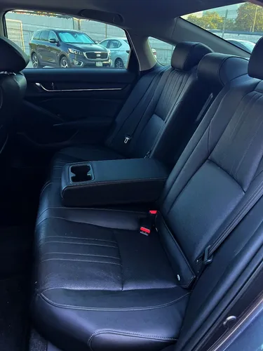 Honda Accord 2.0 Touring At