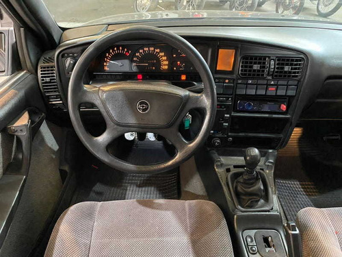 Imagem 10 de 15 de Chevrolet Omega Gls 2.0 1993