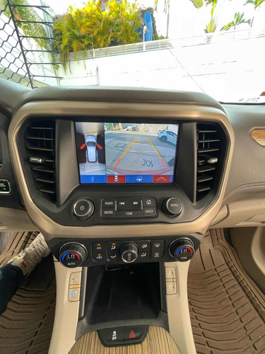 GMC Acadia 3.6 Denali Mt