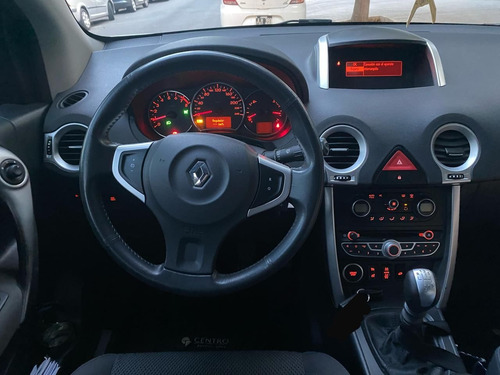 Renault Koleos 2.5 Dynamique 4x4 Mt