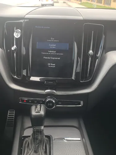 Volvo XC60 2.0 T5 Awd R-design