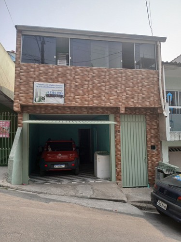Vende-se Sobrado Com 2 Casas