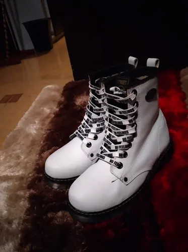 Goth doc martens hot sale