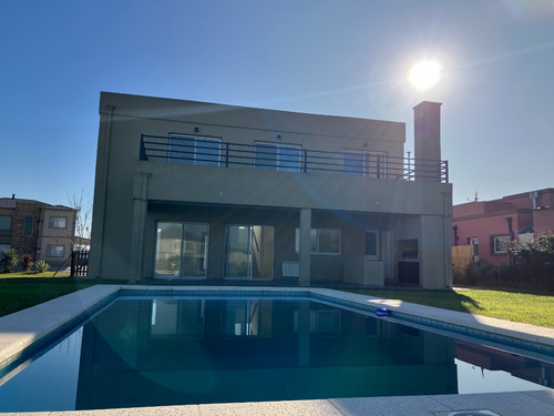 Venta De Casa En Santa Ines, Canning