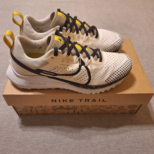 Zapatillas Nike Pegasus Trail 4 Pie 25cm Talle H 6.5 / M 8 (Usado)