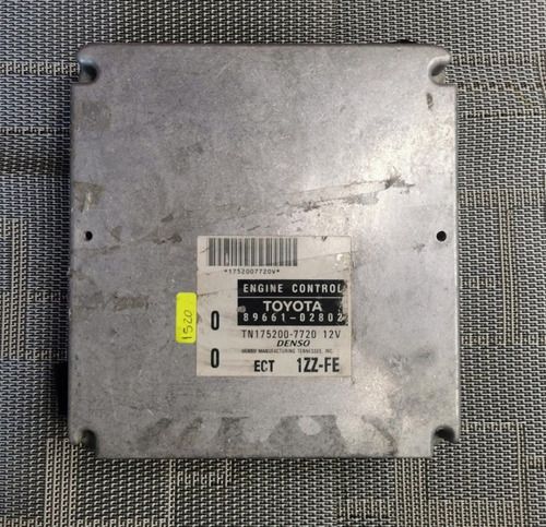 Computadora De Motor Corolla 2000-2001-2002 1.8 8966102802 (Usado)