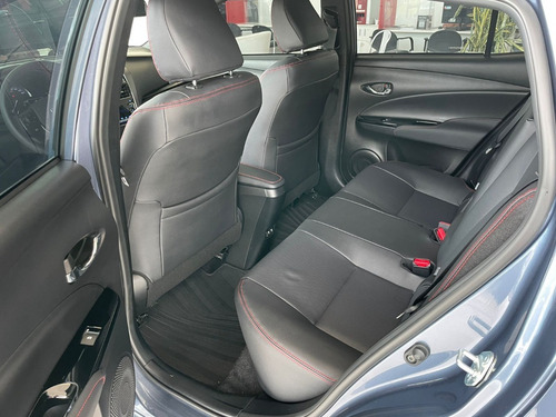 Imagen 10 de 12 de Toyota Yaris 1.5 107cv S 5p Sarthou