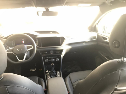 Imagen 3 de 13 de Nueva Volkswagen Taos Comfortline 250 Tsi At 0km