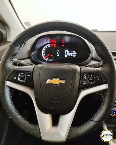 Chevrolet Onix Hatch 1.4 4P FLEX ACTIV AUTOMÁTICO