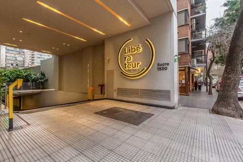 Venta Tres Ambientes. Balcon Al Frente. Luminoso. Seguridad 24hs. Amenities. Cochera. Liberateur