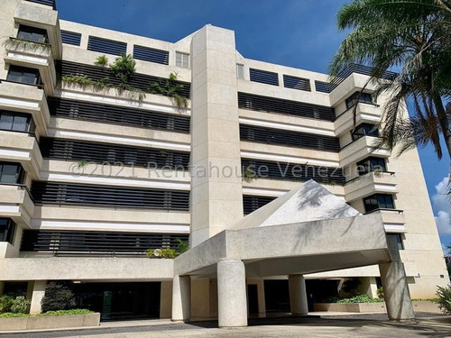 Apartamento En Venta En Colinas De Valle Arriba Caracas   24-14387  Lsig 