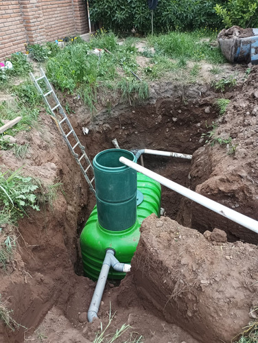 Instalación Fosas Sépticas / Agua Potable Residencial /otros