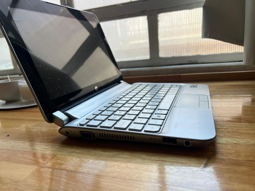 Netbook Hp Mini 210-2141la (para Repuestos/falla/ Leer!) Rosa (Usado)