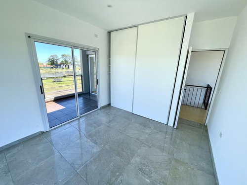 Venta Casa San Sebastian Area 13