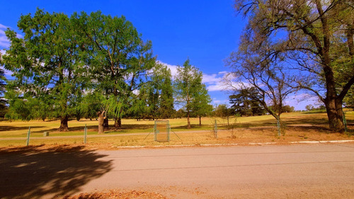 Imagen 24 de 30 de Villa Allende Golf-cóndor Alto-alquiler-frente A Cancha- Amoblada-pileta- 6 Dorm-