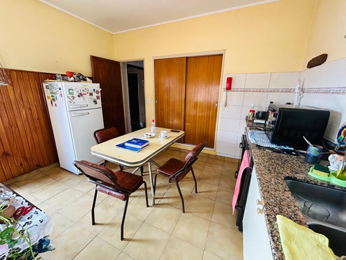 Venta O Permuta Ph-departamento 3 Ambientes En Villa Luzuriaga Con Patio
