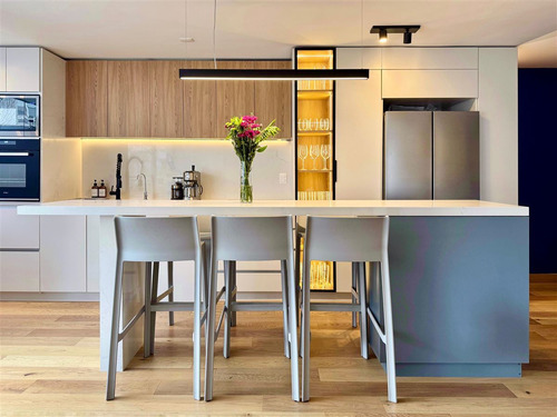 Departamento Remodelado , Providencia Metro Los Leones