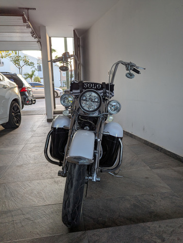 Harley Davidson Softail Deluxe