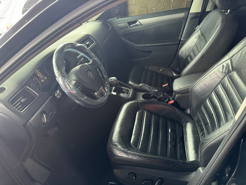 Volkswagen Jetta 2.0 Tsi Highline 4p 211 hp