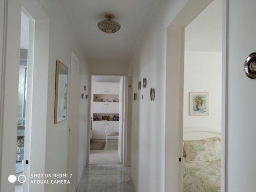 Los Palos Grandes Hbr. Excelente Apartamento, Con Amplia Vista Al Avila. Agua Propia. Preco $ 120000