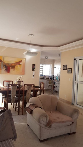 Casa À Venda Na Rua Santa Maria Rosselo, Mansões Santo Antônio, Campinas - Sp - Liv-10547