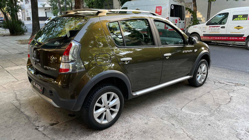 Renault Sandero Stepway 1.6 Privilege Nav Año 2013 Km 86000