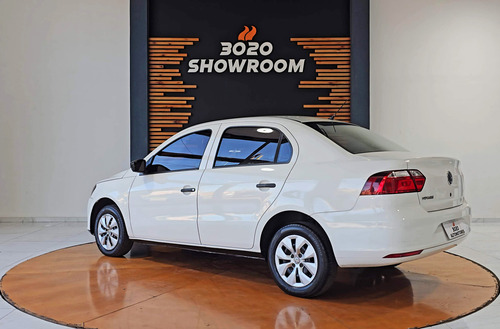 Volkswagen Voyage 1.6 Comfortline Plus 2 101cv