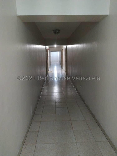 Imagen 3 de 23 de Mls#21-25934. Se Vende Apartamento En La Parroquia Altagracia A.a