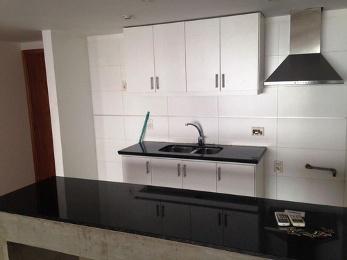 Imagen 3 de 20 de Apartamento Al Frente De 2 Dormitorios Con Cochera - Pocitos