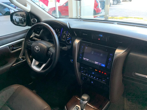 Toyota Hilux Sw4 Srx At 5 Lugares 2.8l 16v Turbo In..qjc2345