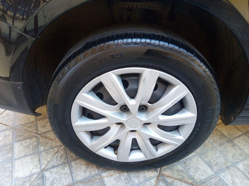 Volkswagen Fox Trend 1.0 Preto 2010
