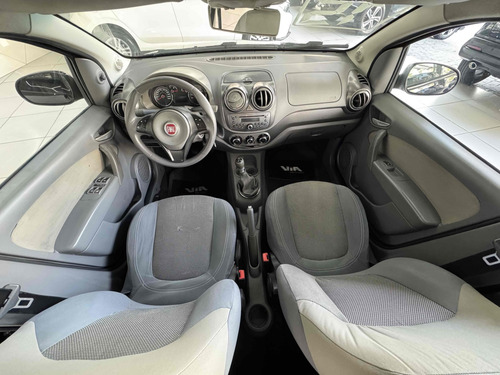 Fiat Palio 1.6 MPI ESSENCE 16V FLEX 4P MANUAL
