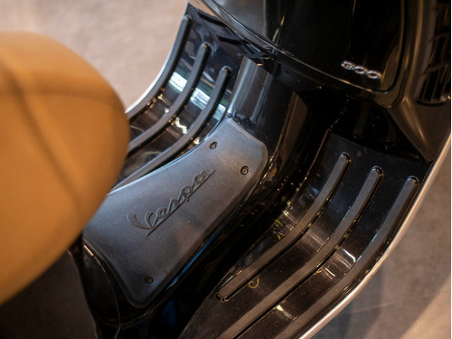 Imagen 15 de 24 de Vespa Gts 300 Negro Usado Seleccionado