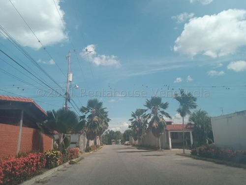 Imagen 21 de 30 de Casas En Venta Ribereña Cabusare Lara 3 Habitaciones 2 Baños 1 P/e Cod # 22 - 11058 Katty Vasquez Rentahouse 412-1498654 Contactame. Excelente Bajo Precio De Oportunidad E Inversion. Negociable !!!
