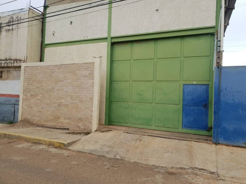 Imagen 3 de 4 de Inmueble Comercial Para Distribución De Productos Lácteos/ Embutidos/ Carnicos Glenda Chacin