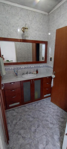 Casa En Venta - 1 Dormitorio 1 Baño - San Martín