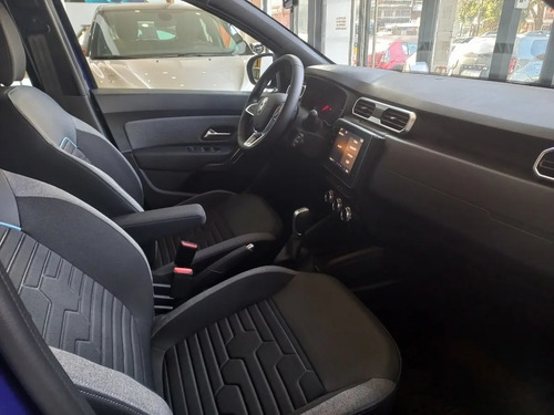 Imagen 13 de 15 de Nueva Renault Duster Zen Intense Iconic Outsider Dc