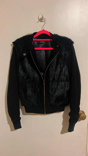 Chaqueta Campera Marca Sarkany Peluda 