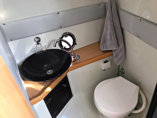 Custon Day Cruiser 25 2019 Excelente Estado - Oportunidad