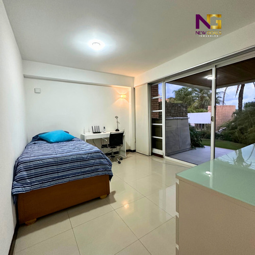 Town House Conj. R. Plaza Real. Maneiro. Isla De Margarita