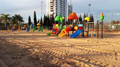 Imagen 16 de 20 de Departamento - Marinas Golf