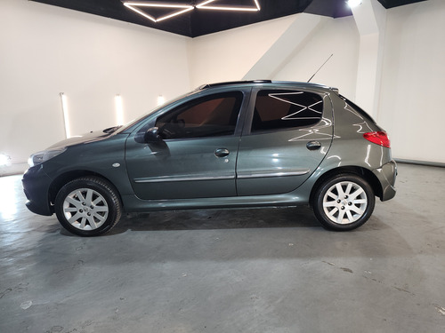 Peugeot 207 1.4 Feline Hdi 70cv