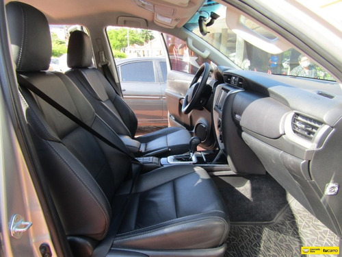 Toyota Fortuner 2.8l
