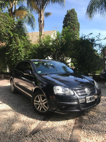 Volkswagen Vento 2.5 Advance 2007
