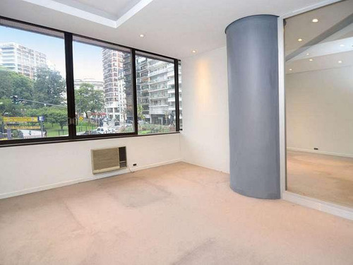 Oficinas De 370 M2 Con Renta, Excelente Estado, Recoleta, Frente A Pza Vicente López.