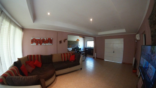 Imagen 5 de 11 de Casa En Venta En Monte Grande