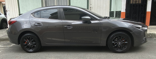 Mazda 3 2.0 Touring
