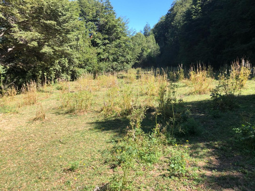 Terreno Con Casa A Orillas Del Rio Espolón A 2 Km Del Centro